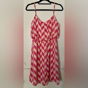 Peach love cream pink dress
Barbiecore